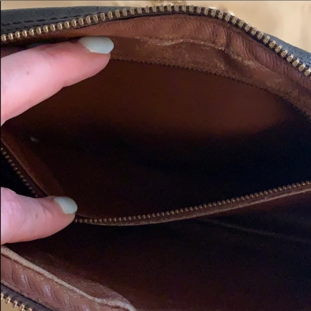 Authentic LV Marly Crossbody - Picture 7 of 8
